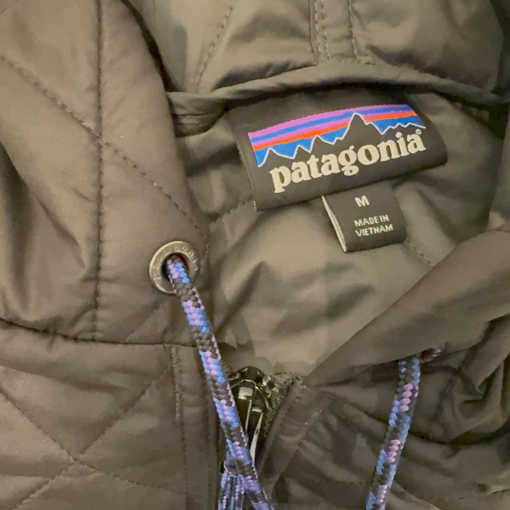 Patagonia Diamond Quilted Insulated Bomber Hoody - Men's Medium - Picture 3 of 3